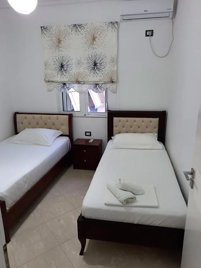 Apartment Mateo Apartaments Sarandë