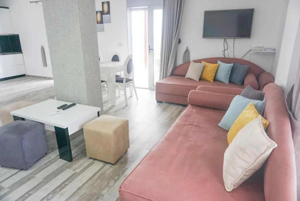 Mateo Apartaments Sarande